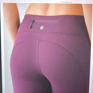 Lululemon Speed Tight V